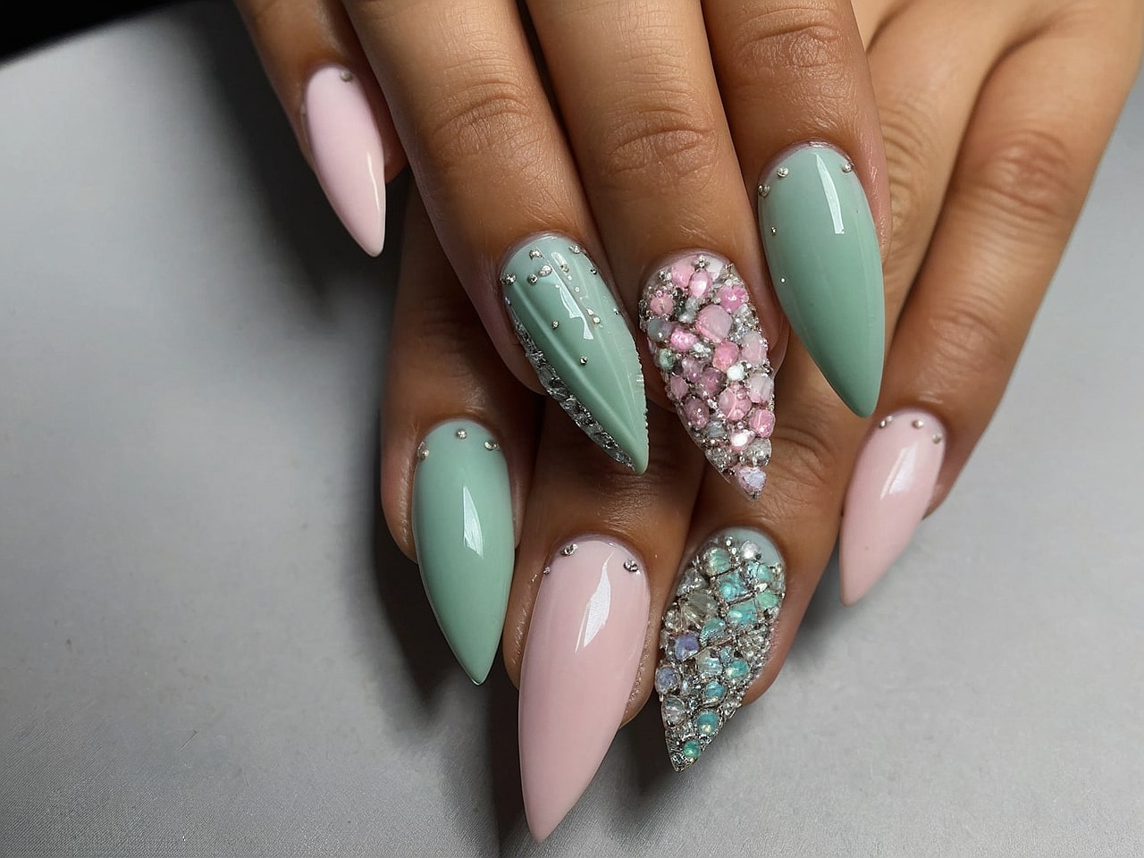 rhinestone nail designs